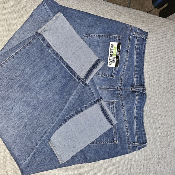 d. jeans Women's Blue Ankle & Cropped Jeans - Picture 2 of 4